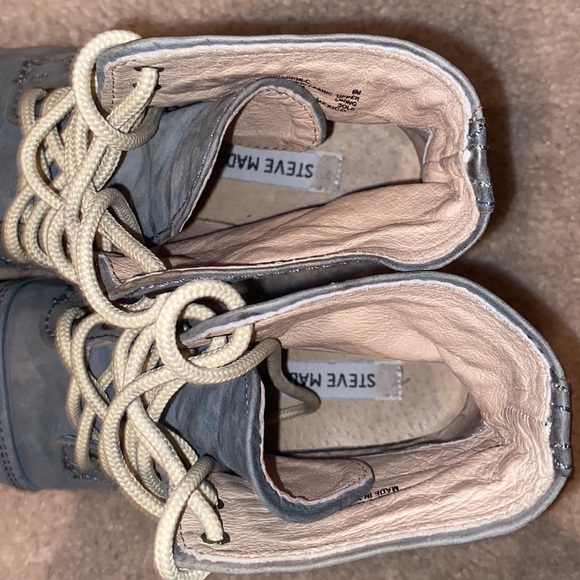 STEVE MADDEN blue distressed lace combat boot!!✨✨ - Picture 6 of 9